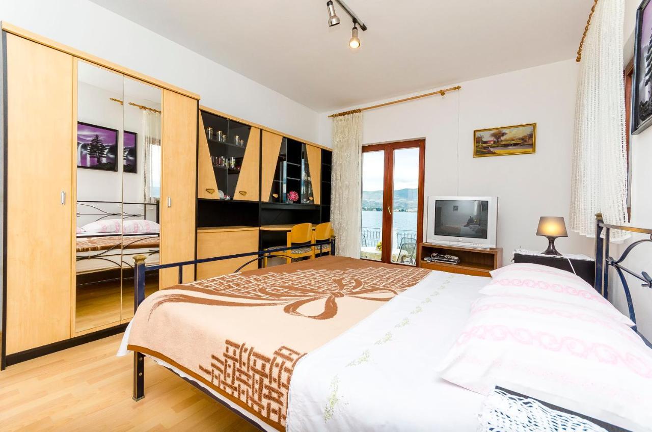 Apartments Marijana Trogir Luaran gambar