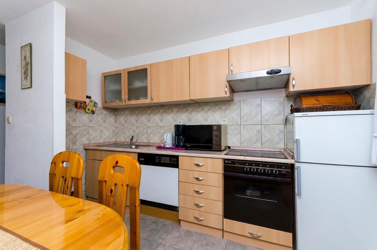 Apartments Marijana Trogir Bilik gambar